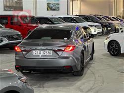 تۆیۆتا کامری